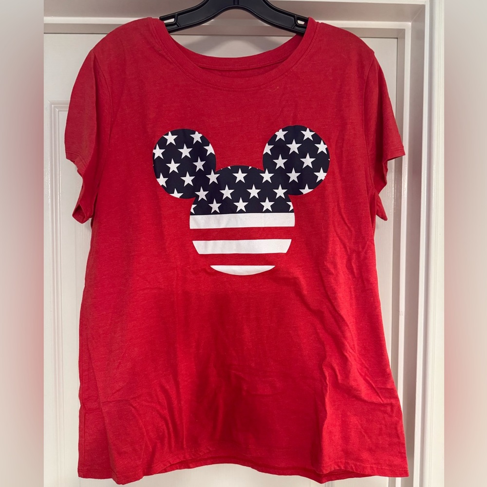 Disney's Minnie Mouse Women's Americana Graphic Tee by Family Fun Size Large